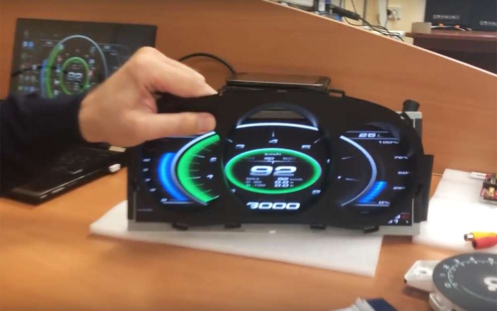 Для Lada Vesta готовят электронную приборную панель