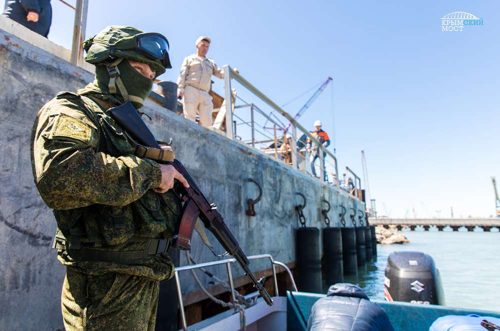 Крымский мост атаковали фальшивые террористы