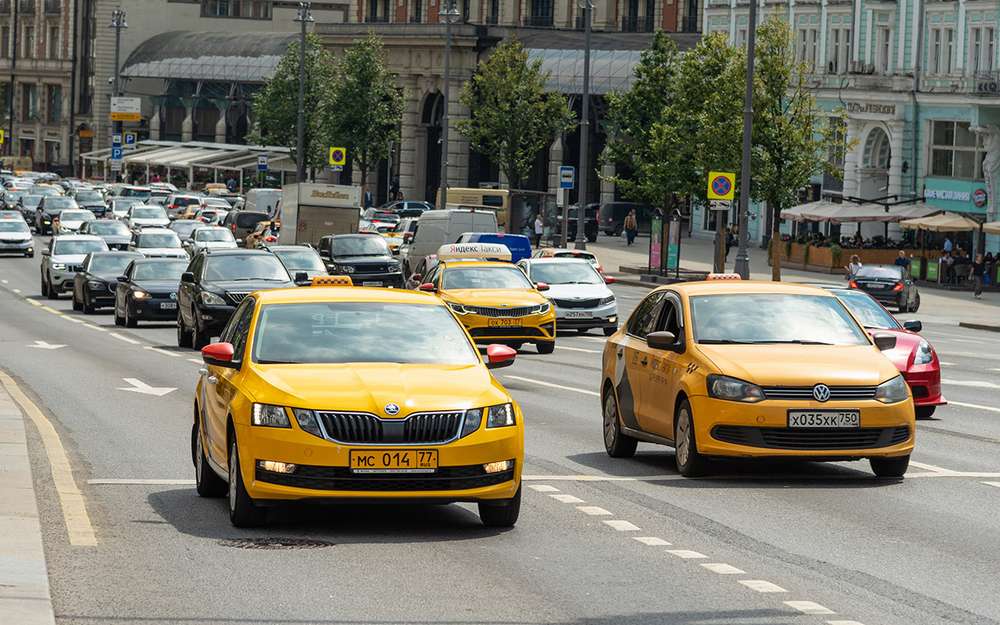 7 автомобилей, которые обожают таксисты. Не попадитесь!