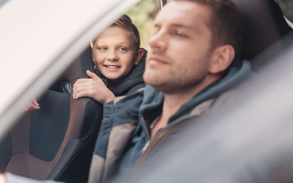 Правила перевозки детей в автомобиле - уточнение ГИБДД