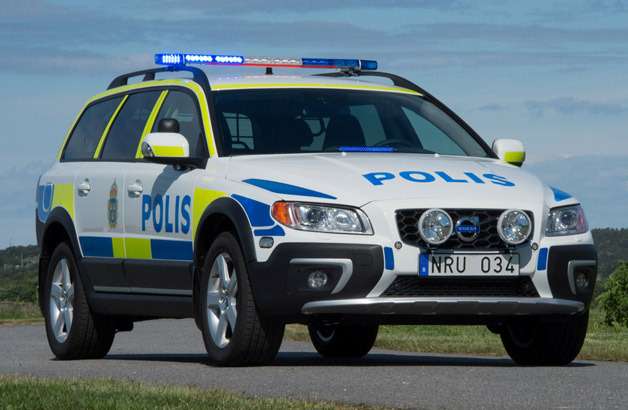 Volvo хочет надеть полицейскую форму