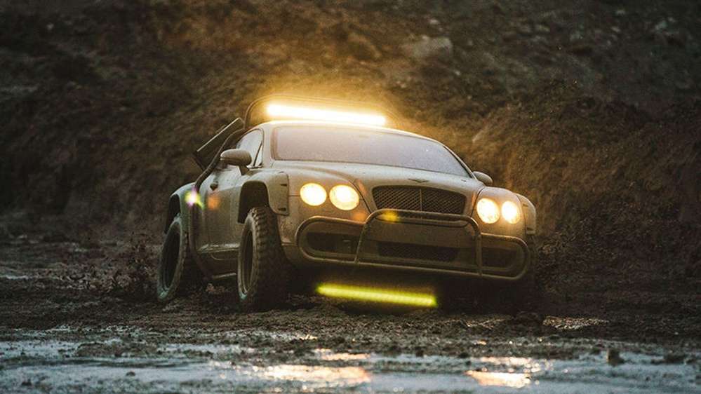 В Сети продали купе Bentley Continental GT, подготовленное для апокалипсиса