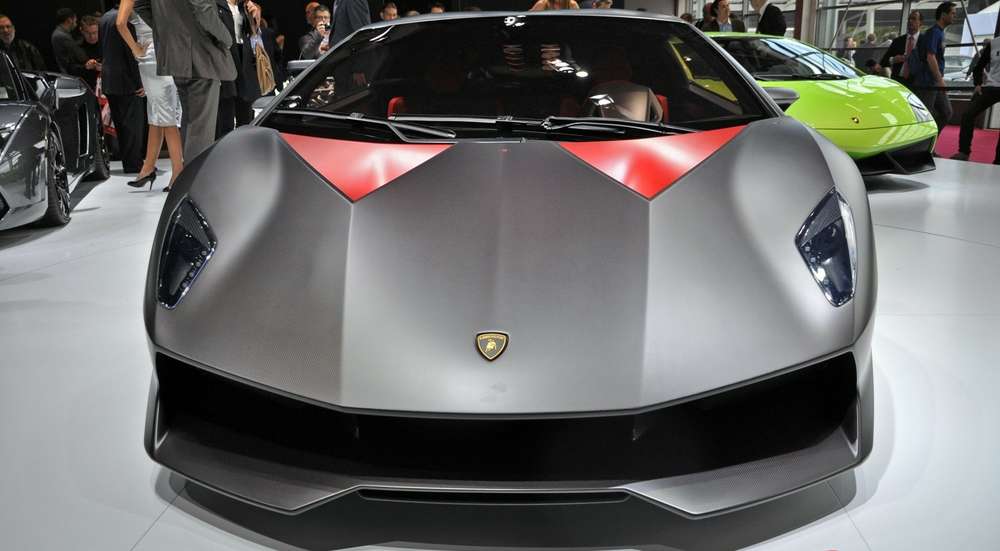 Lamborghini Sesto Elemento уже продают через интернет