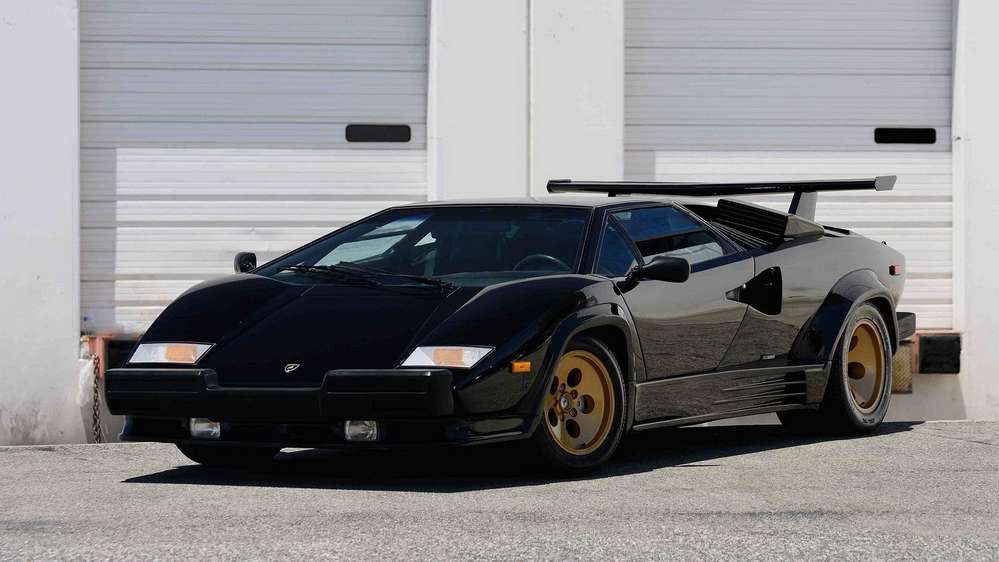 Сотни тысяч за мечту подростка 80-х: Lamborghini Countach в состоянии нового