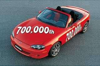 Mazda выпустила 700-тысячный родстер