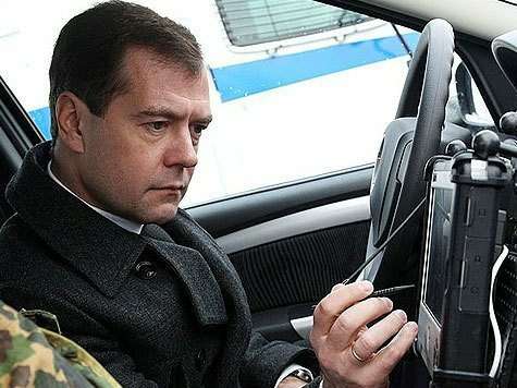 Пострадавшая в ДТП с кортежем Медведева подала иск в суд