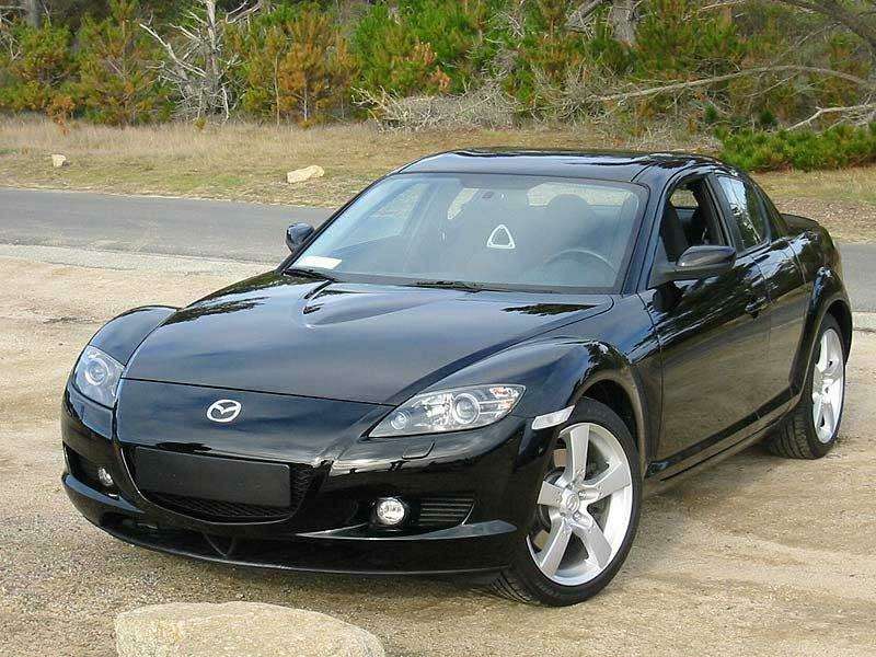 Mazda начинает продажи RX-8 с роторным движком