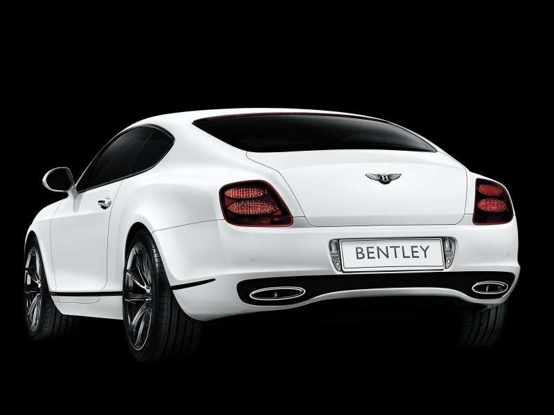 Банк Москвы выставил на продажу Bentley 