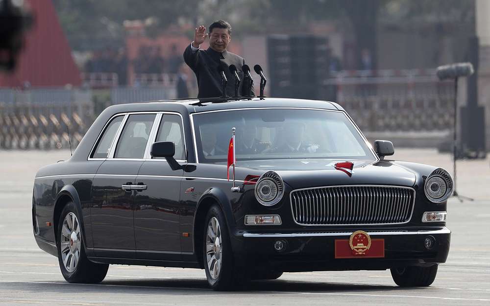 Новый лимузин китайского лидера: 6-литровый V12