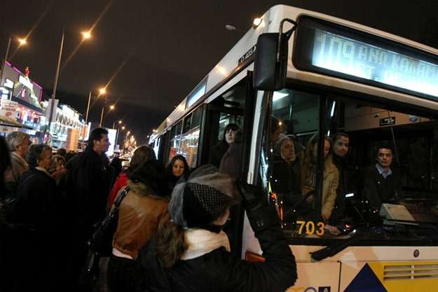 Власти Москвы прикинули, сколько людей нужно пересадить на общественный транспорт