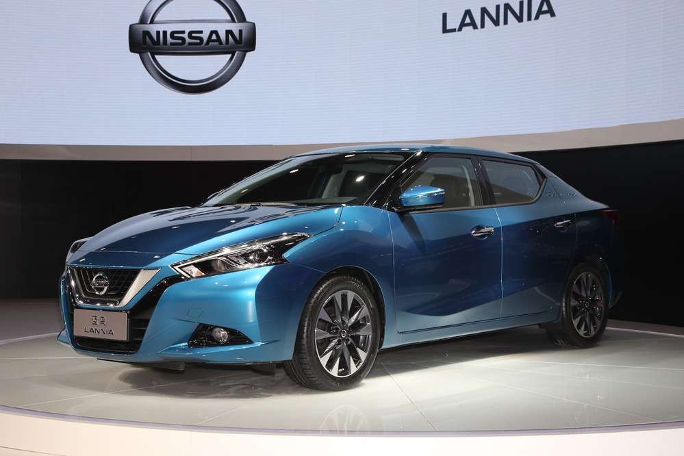 В Шанхае показали серийный седан Nissan Lannia