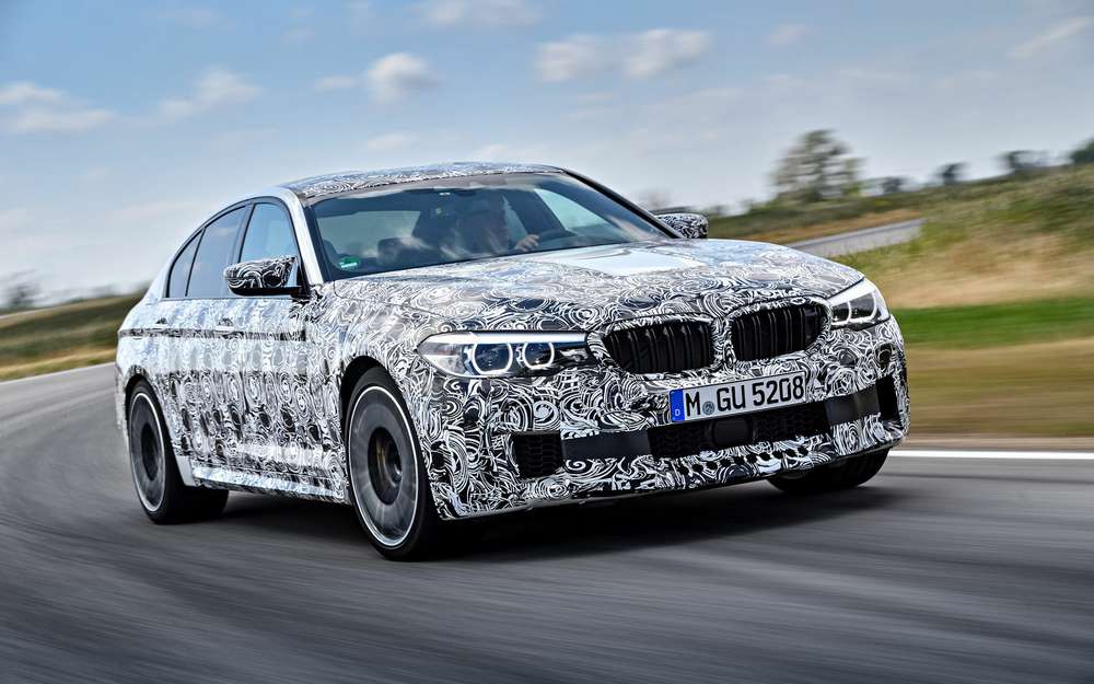 Отключаемый полный привод: в BMW рассказали о новом спортседане M5