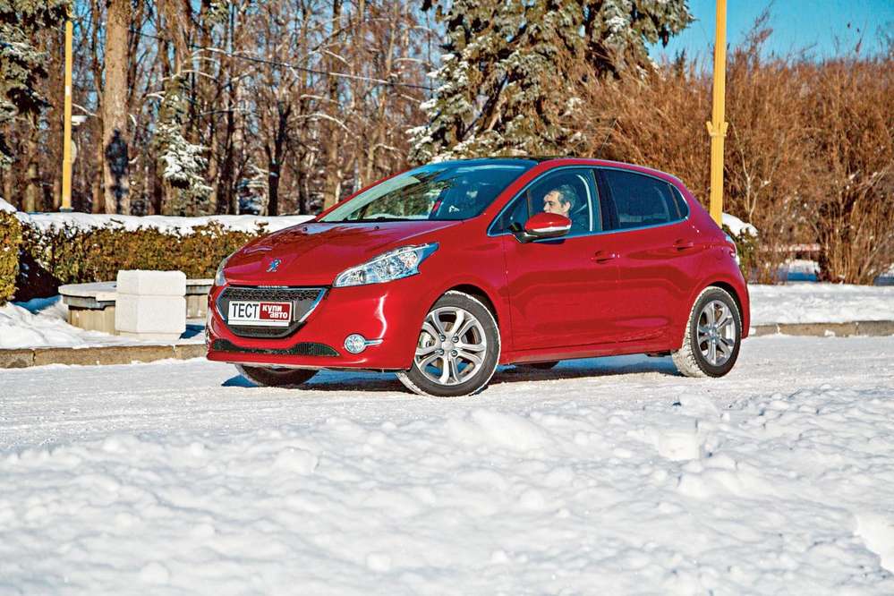 Peugeot 208 ETG: несходство темпераментов