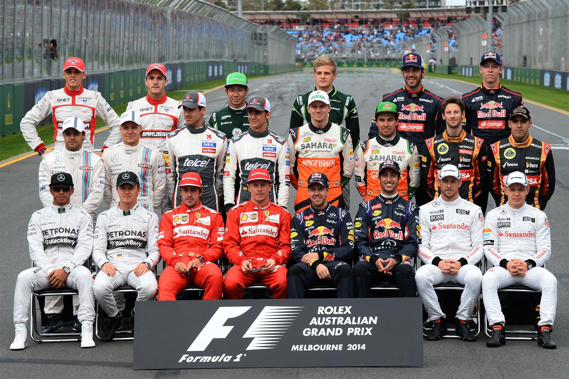 Результаты ф1 сегодня. Гонщики формулы 1 на ф. F1 2014 пилоты. Ф1 формула 1 2014. F1 2016 гонщики.