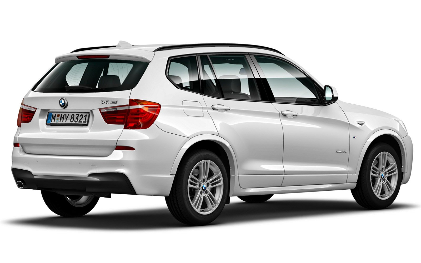 Бмв х3 автомат. БМВ х3 ф25. BMW x3 2 поколение. BMW x3 f25. БМВ х3 универсал.