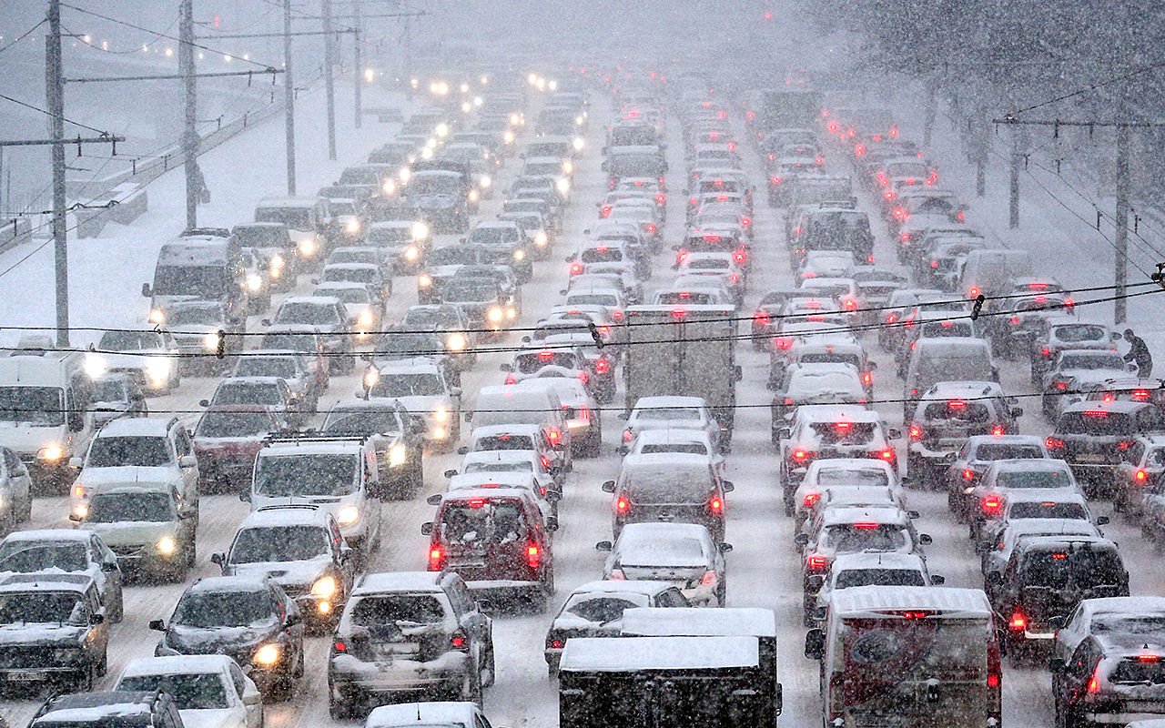 Дороги в москве зимой