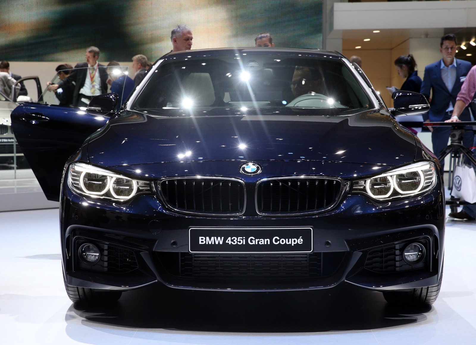 Bmw купить в германий. Марки машин немецких BMW. BMW популярные. БМВ известных брендов. Германский автомобиль БМВ.