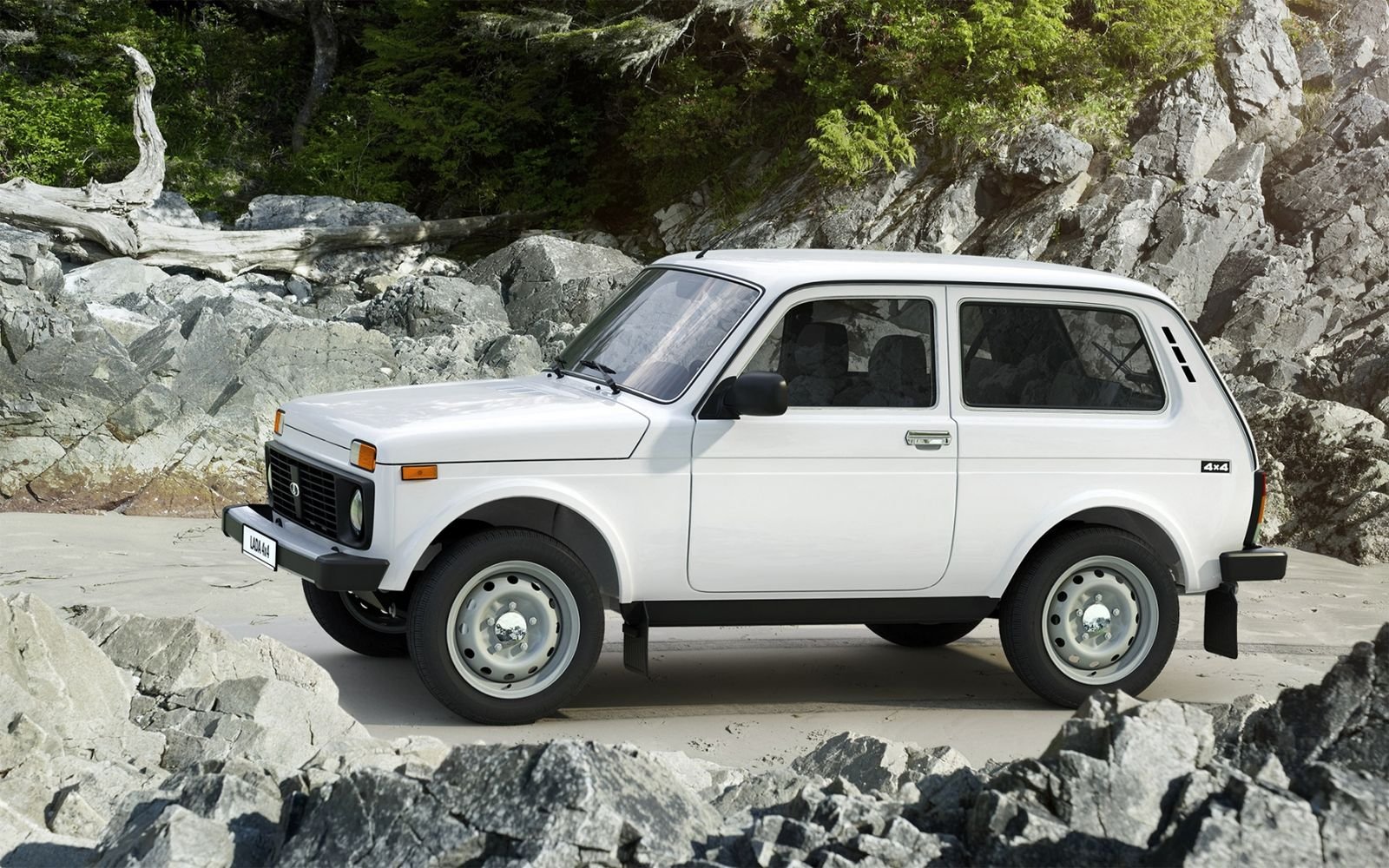 Lada Niva Grand Large - Lada 4x4 3D, 1,7 л, 2011 года другое DRIVE2