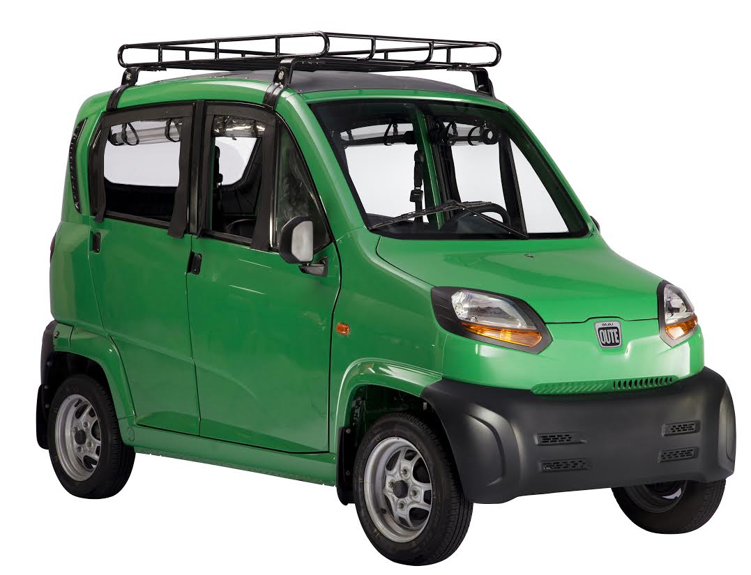 Самый дешевый автомобиль в 2024 году. Bajaj Qute. Баджадж мотоколяска. Индийская мотоколяска Bajaj. Bajaj Qute 250.