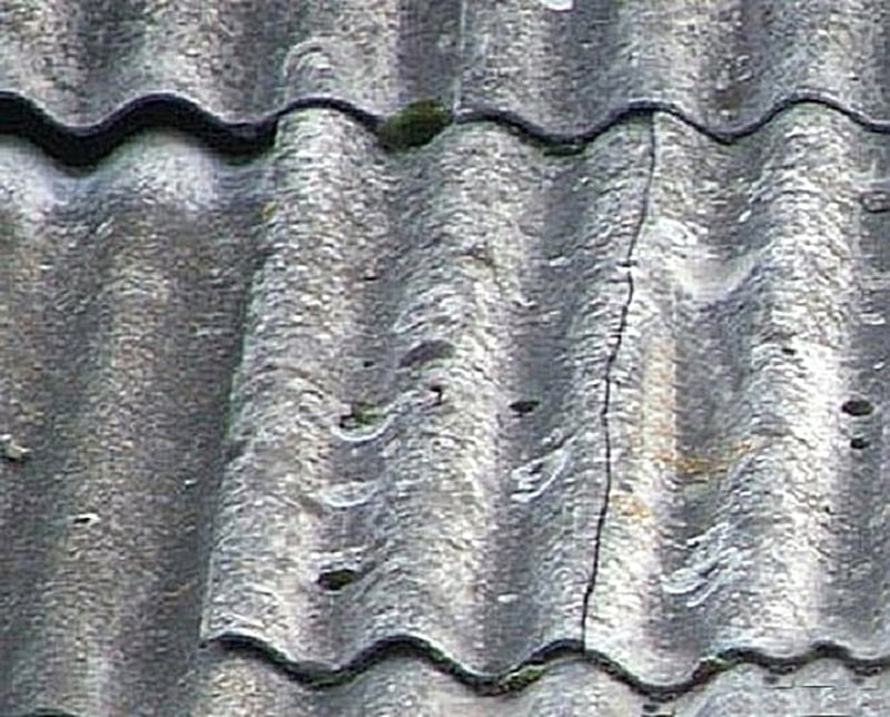 Трещины в крыше