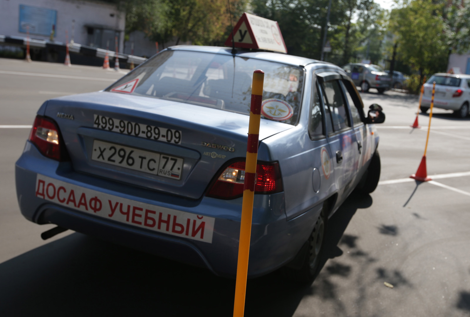 В России могут закрыться до половины автошкол