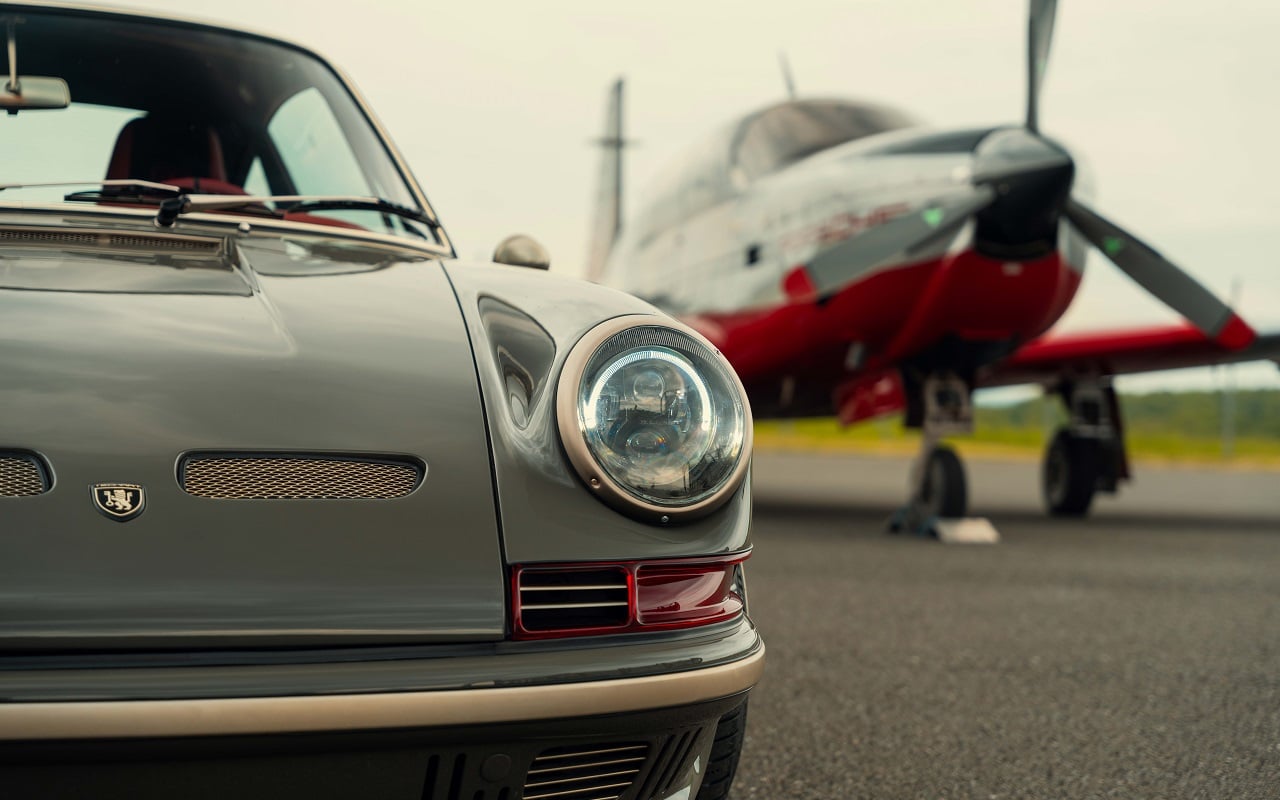 Винтажный Porsche из 90-х превратили в современную удобную машину: подробности