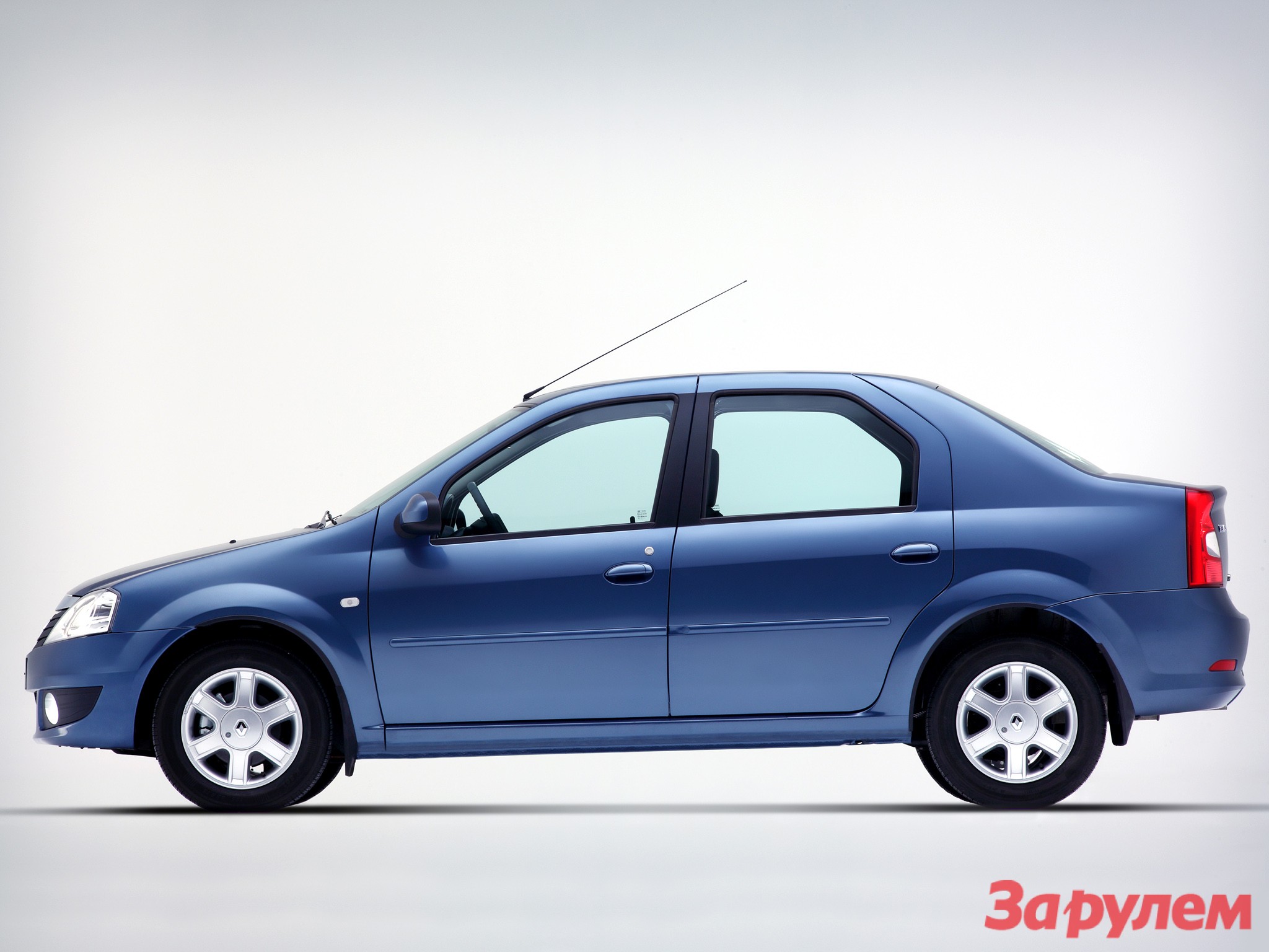 Renault Logan (1G) 1.6 бензиновый 2011 Моисей на DRIVE2